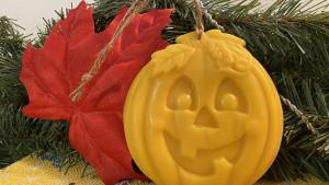 Beeswax Happy Pumpkin