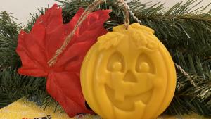 Beeswax Happy Pumpkin