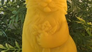 Beeswax Fluffy Cat with Flowers