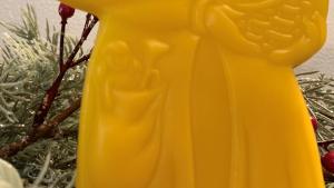 Beeswax Santa "Kris Kringle"