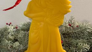 Beeswax Santa "Kris Kringle"