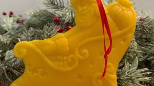 Beeswax Santa in Sleigh