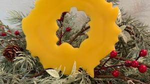 Beeswax Winter Holly Berry & Birds Wreath Plain or Painted