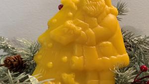 Beeswax Santa with Christmas Tree