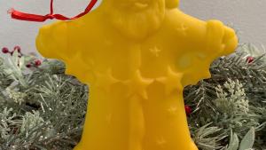 Beeswax Santa with Star Garland