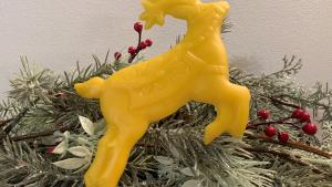 Beeswax Prancer Reindeer