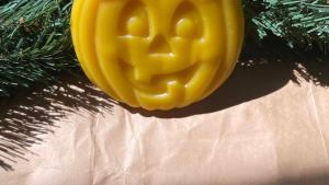 Beeswax Happy Pumpkin