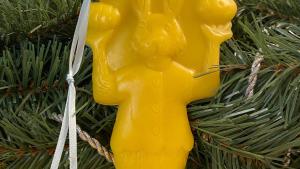 Beeswax Bunny Juggling Eggs