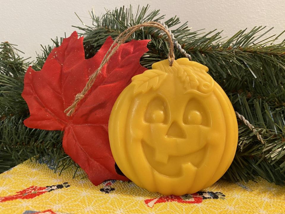 Beeswax Happy Pumpkin