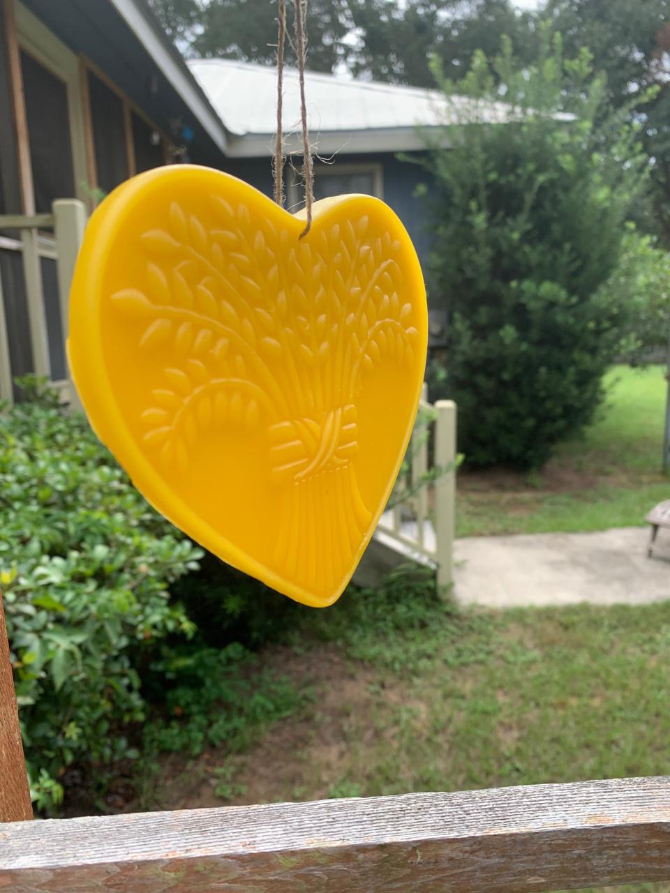 Beeswax Bountiful Heart Painted or Plain