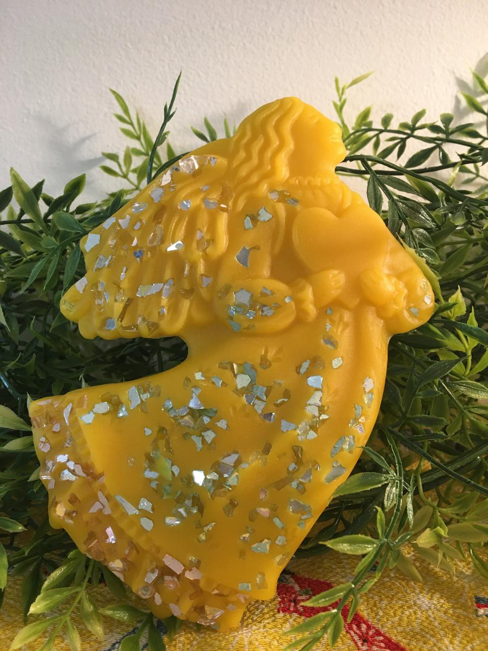 Beeswax Angel Holding a Heart with Optional Glass or Paint