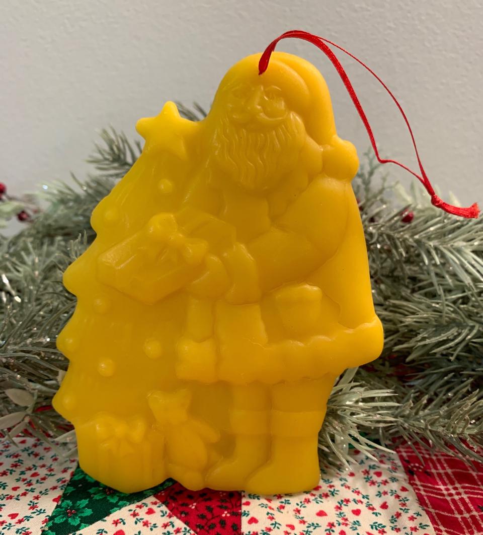 Beeswax Santa with Christmas Tree