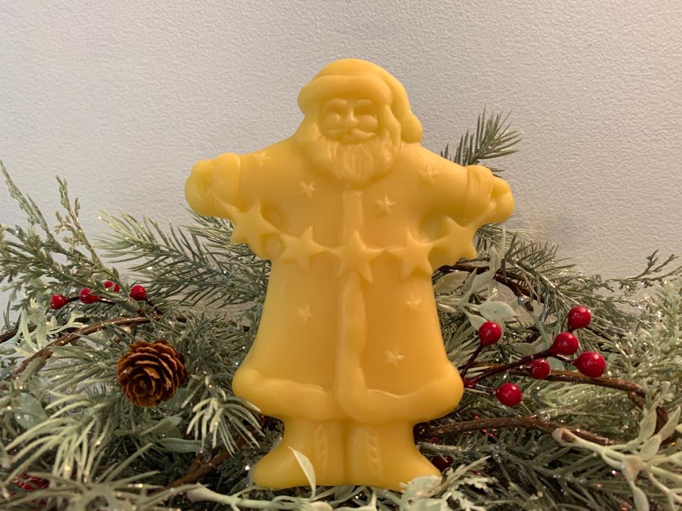 Beeswax Santa with Star Garland