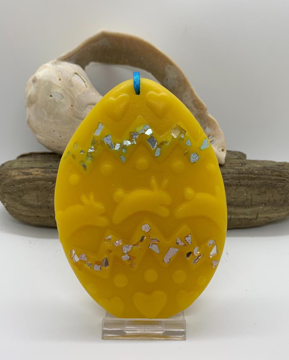 Beeswax Egg with Hopping Bunnies and Optional Crushed Glass