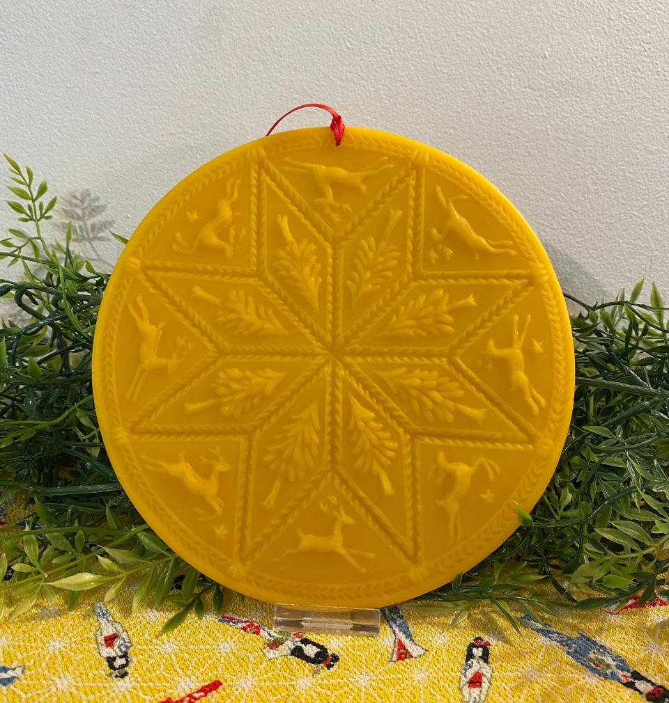 Beeswax Reindeer Tree Star Beautiful Larger Holiday Décor Piece