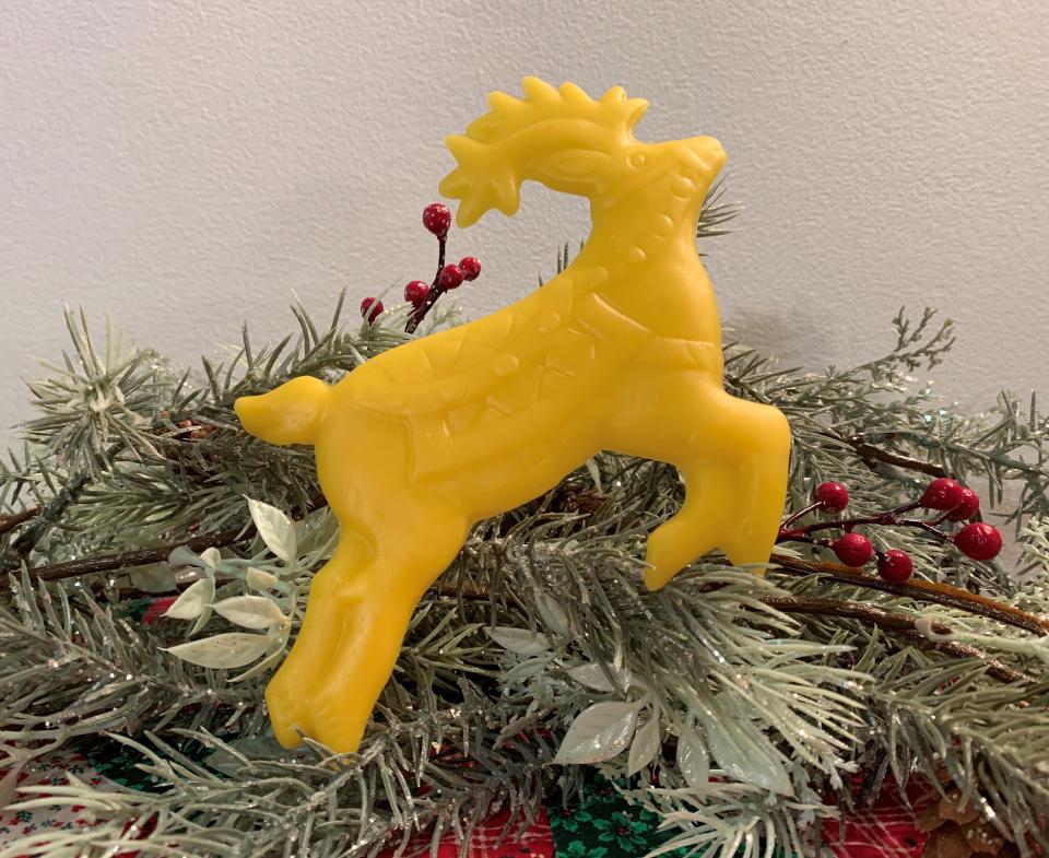 Beeswax Prancer Reindeer