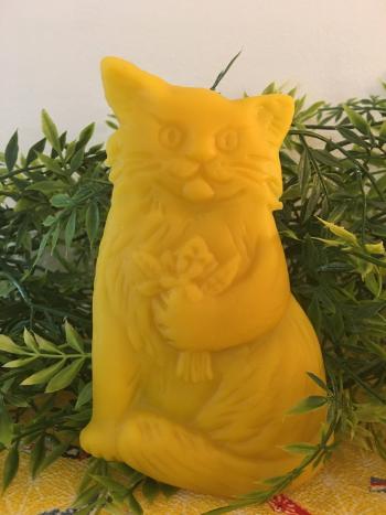 Beeswax Fluffy Cat with Flowers