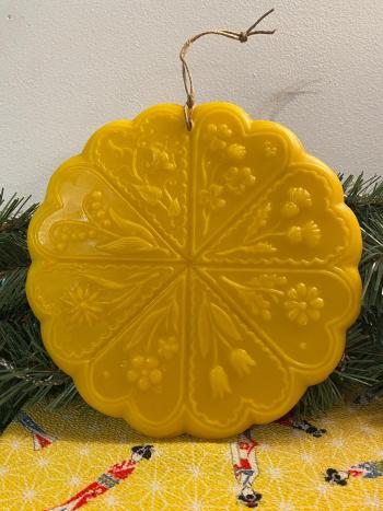 Beeswax Lovely Spring Floral Wall Hanging