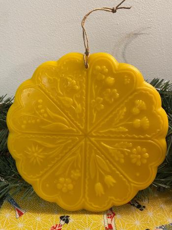 Beeswax Lovely Spring Floral Wall Hanging