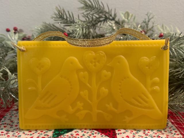 Beeswax Lovebirds