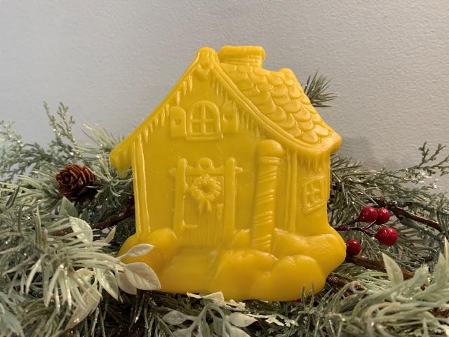 Beeswax Santa&#39;s Cottage